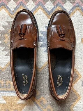 G.H. Bass & Co. Brown Leather Tassel Kiltie Loafers